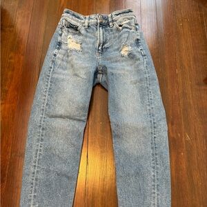 American Eagle Mom Straight Jean (size 000, short)